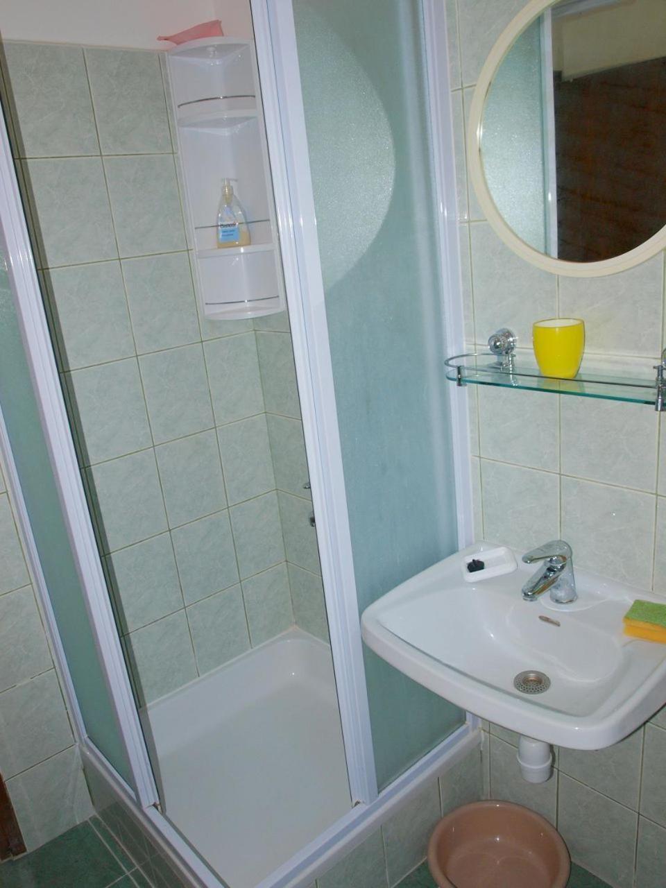 Apartments Mirja - 100M From The Beach & Parking Трогір Екстер'єр фото